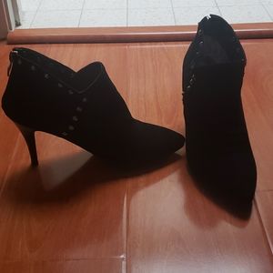High heel boots with studs